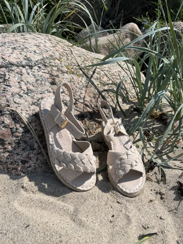 Andres Machado - Beige sandal