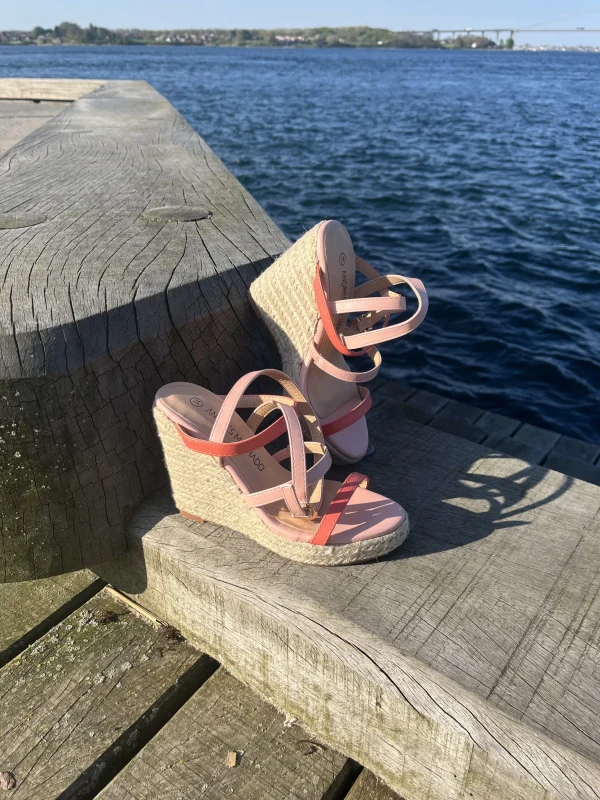 Andres Machado - Flet sandal