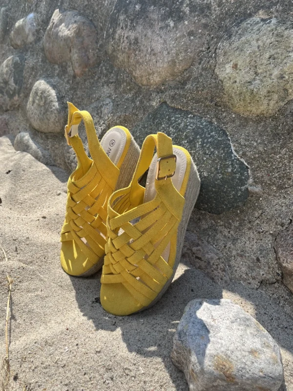 Andres machado - Gul sandal