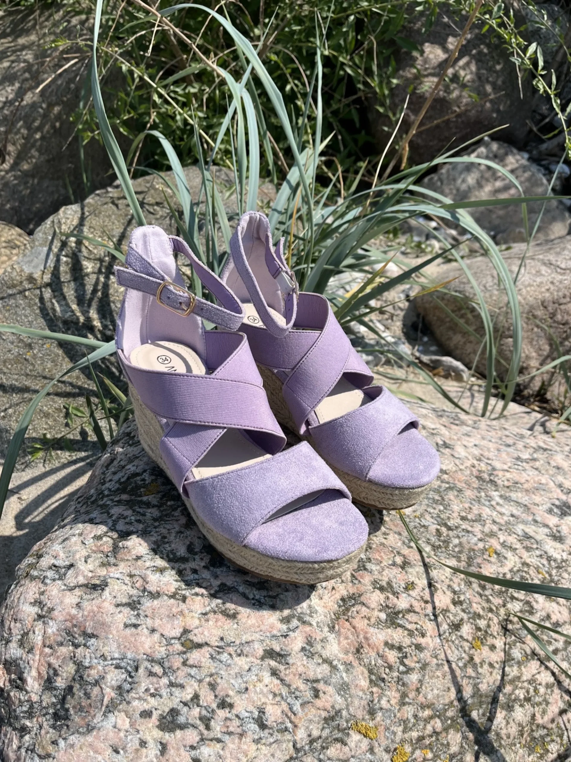 andres_machado__lilla_san_0.webp Andres Machado - Lilla sandal