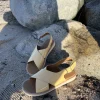 Angulus - Gul lak sandal