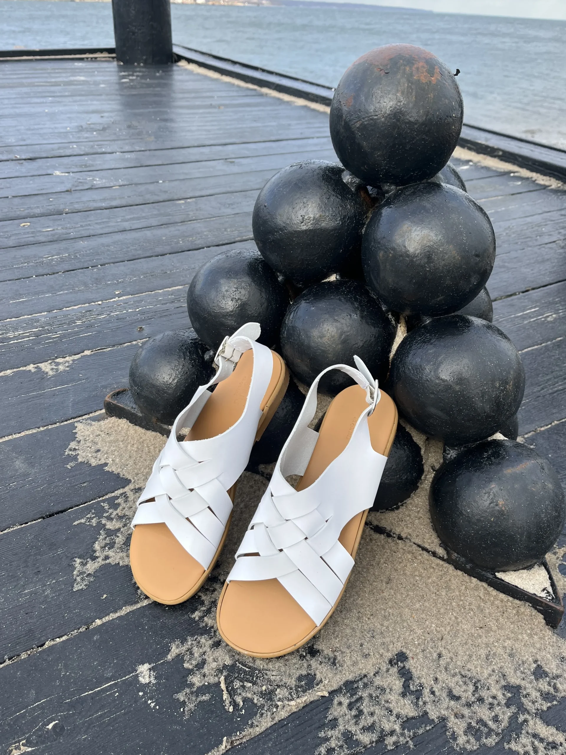 angulus__hvid_sandal_3.webp Angulus - Hvid sandal