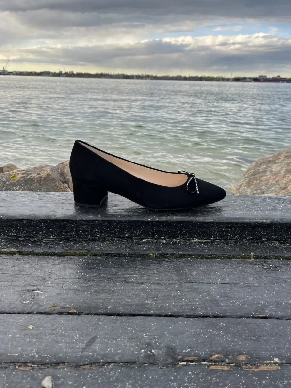 Gabor - Sort pumps med sløjfe