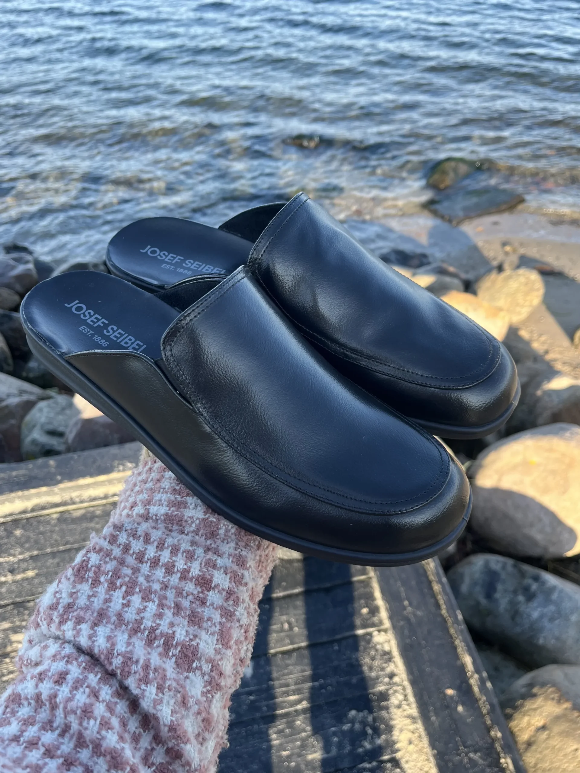 josef_seibel__lder_hjemme_1.webp Josef Seibel - Læder hjemmesko