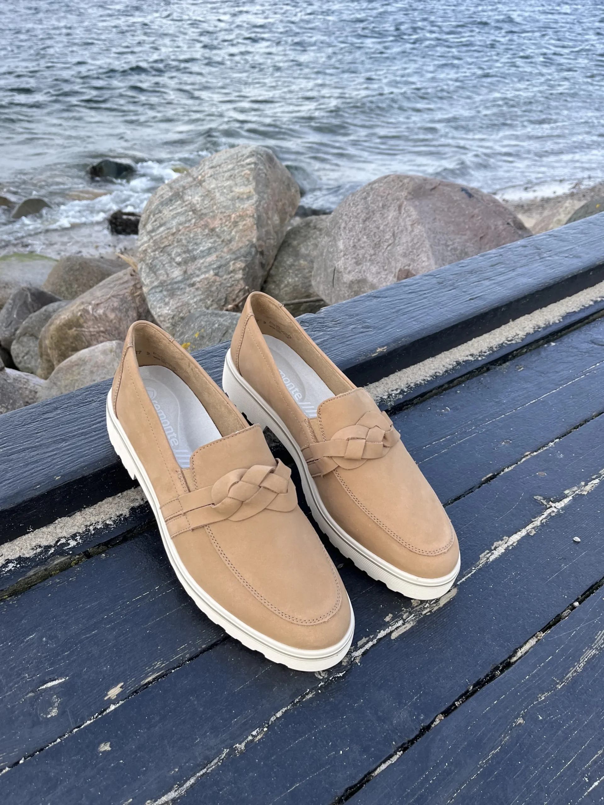 remonte__brun_loafers_2.webp Remonte - Brun loafers