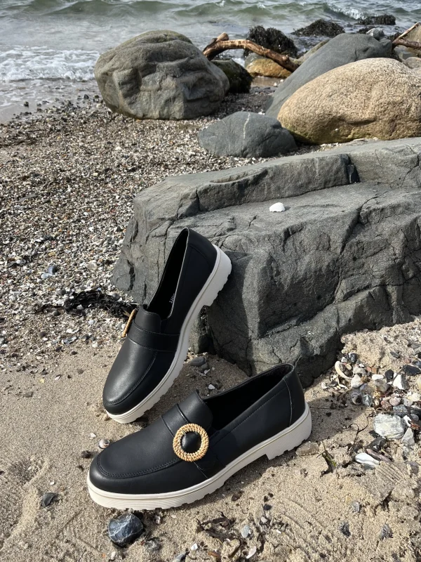 Remonte -sort loafers