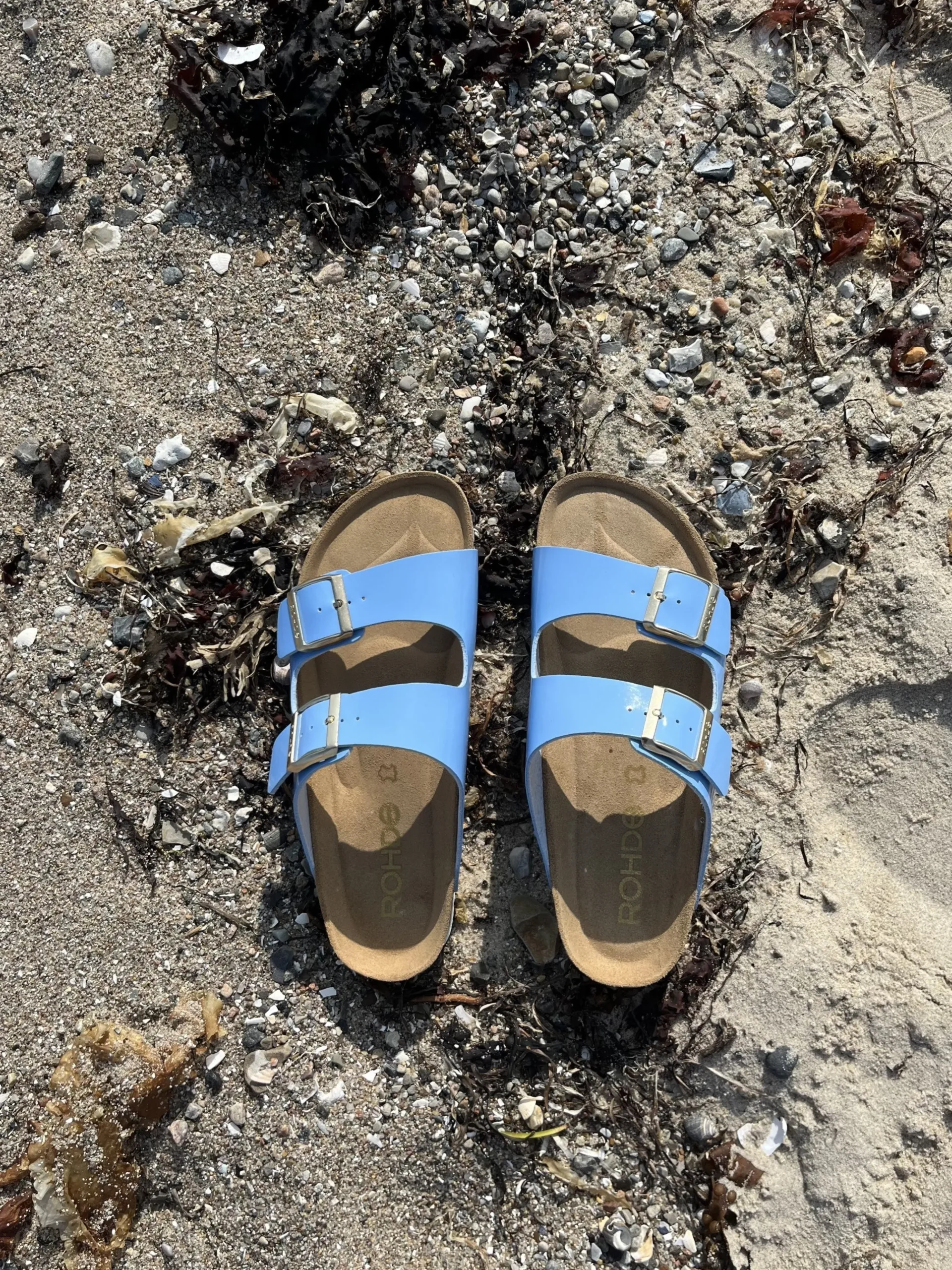 rohde__bl_lak_sandal_1.webp Rohde - Blå lak sandal