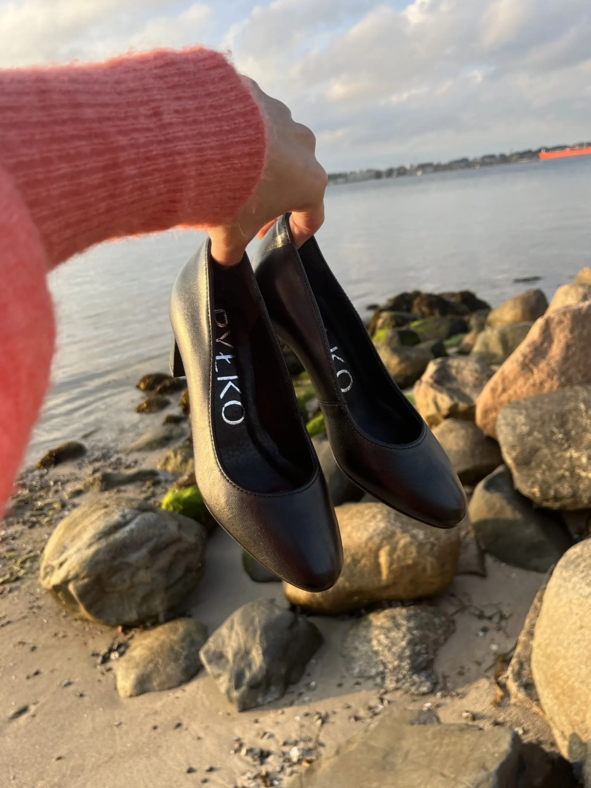 rylko__pumps_2-1.webp Rylko - Pumps